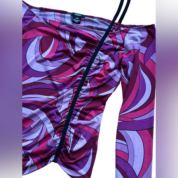 Groovy One/Off Shoulder Guess top Size M - Picture 2 of 5